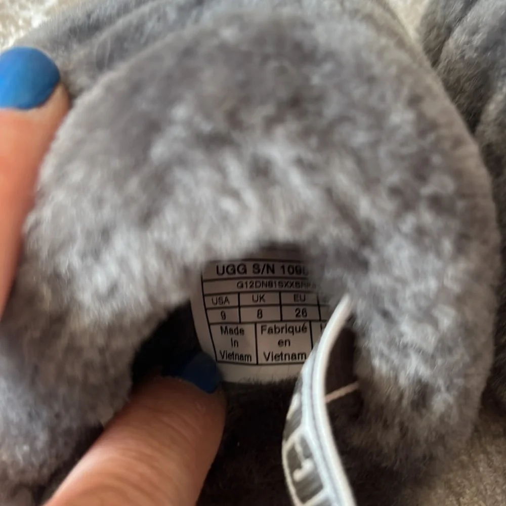 Brand New UGG Fluff Yeah Slides Baby & Toddler Gray Genuine Sheepskin Slipper